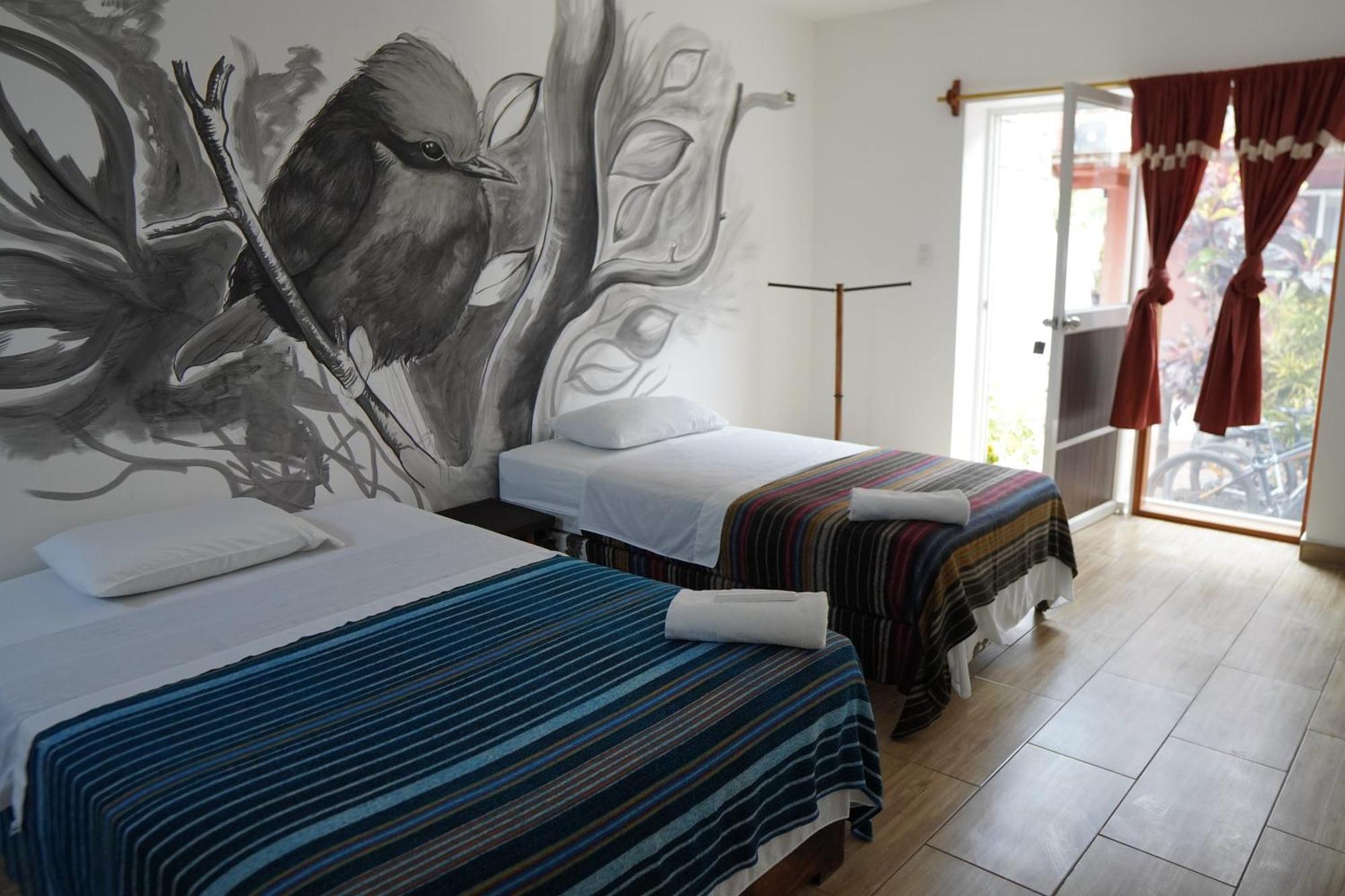 Galapagos Morning Glory Hostel Puerto Ayora  Ngoại thất bức ảnh