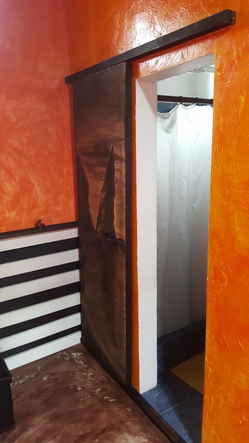 Galapagos Morning Glory Hostel Puerto Ayora  Ngoại thất bức ảnh