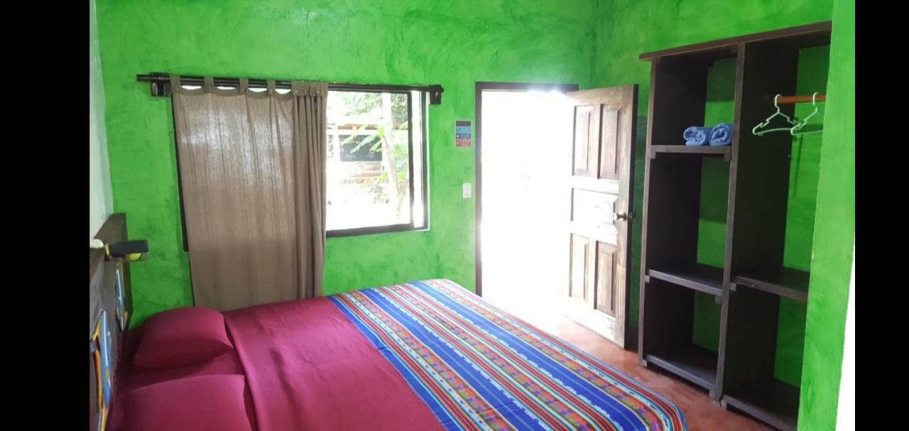 Galapagos Morning Glory Hostel Puerto Ayora  Ngoại thất bức ảnh